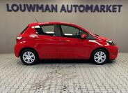 Toyota Yaris 15