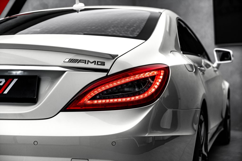 Mercedes-Benz CLS