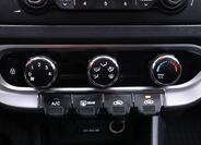 KIA Rio 19