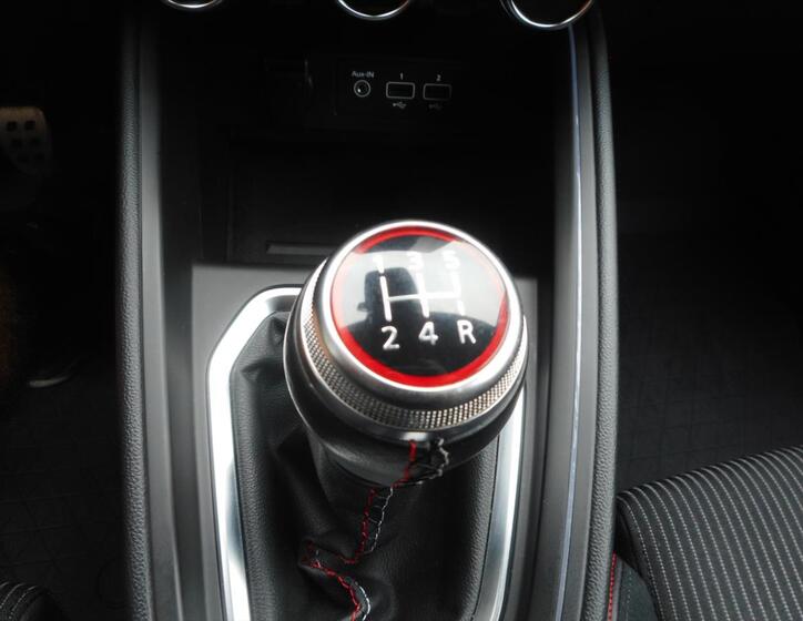 Renault Clio 16