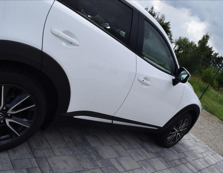 Mazda CX-3 10