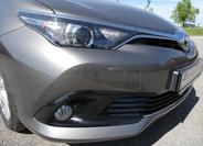 Toyota Auris 5