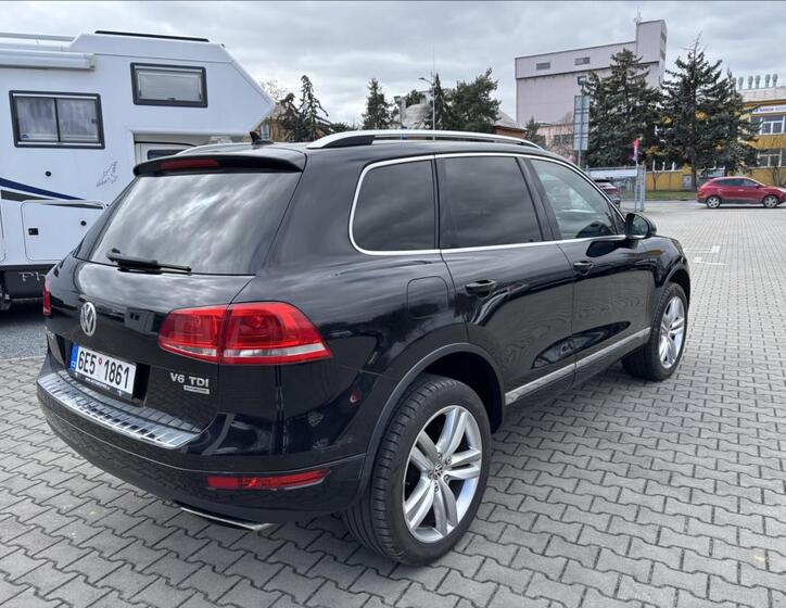 Volkswagen Touareg 4