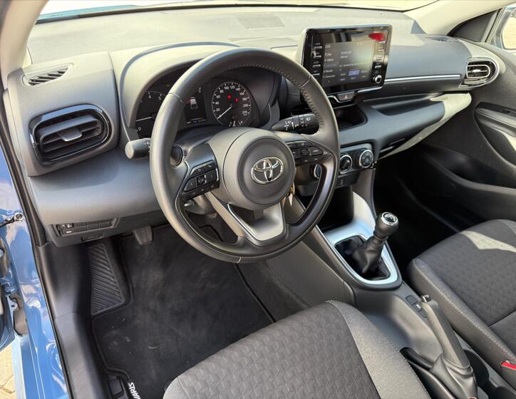 Toyota Yaris 7