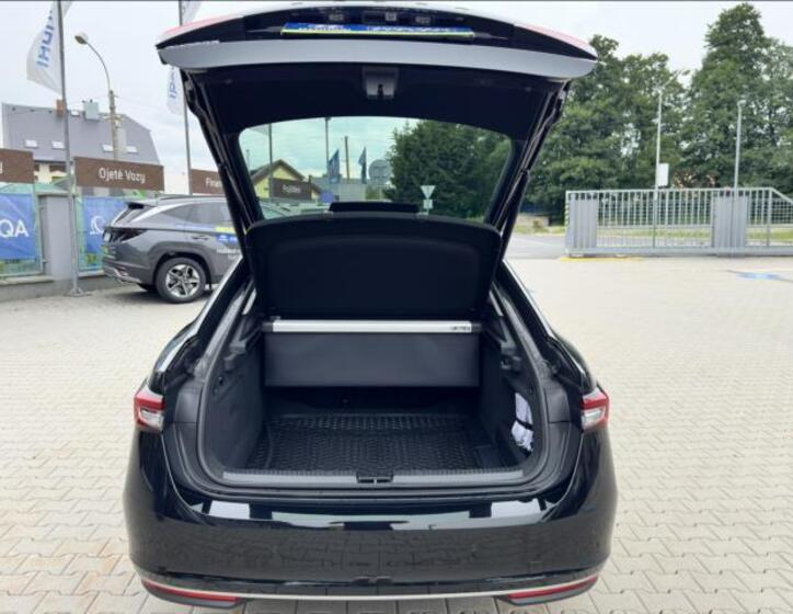 Škoda Superb 16