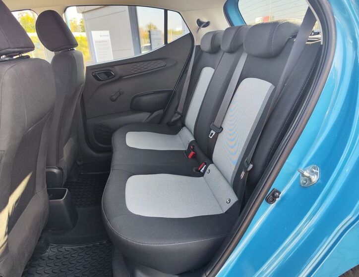 Hyundai i10 11