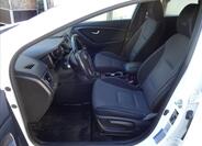 Hyundai i30 16