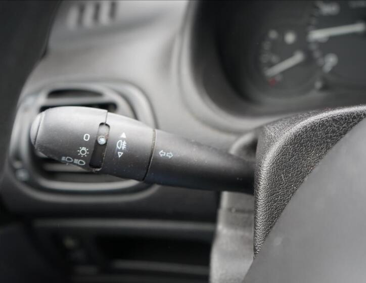 Peugeot 206 15
