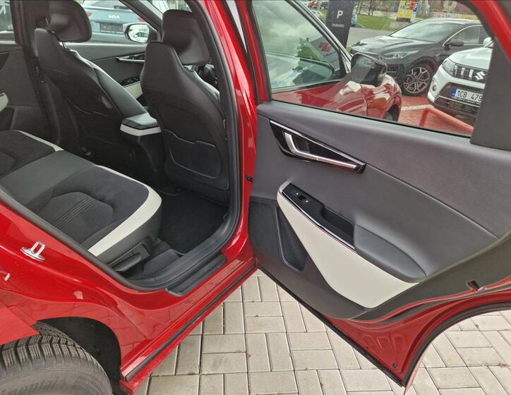 KIA EV6 12