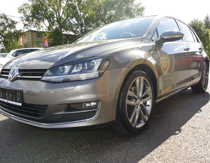 Volkswagen Golf 52