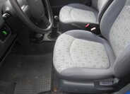Chevrolet Spark 11
