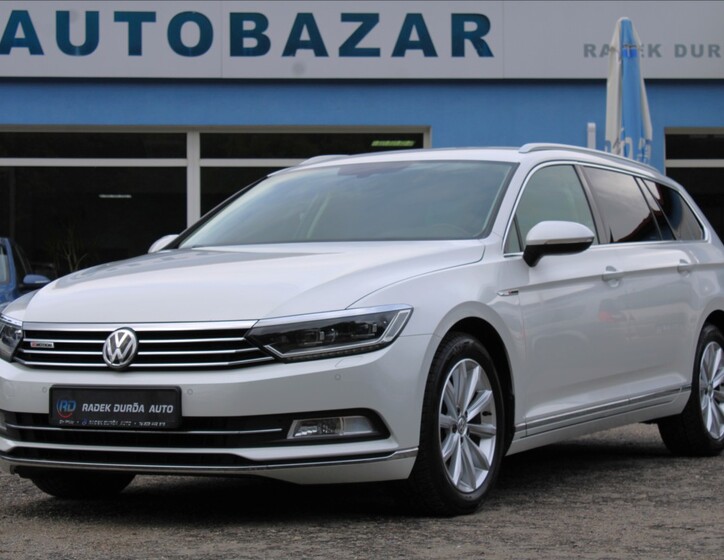 Volkswagen Passat 1