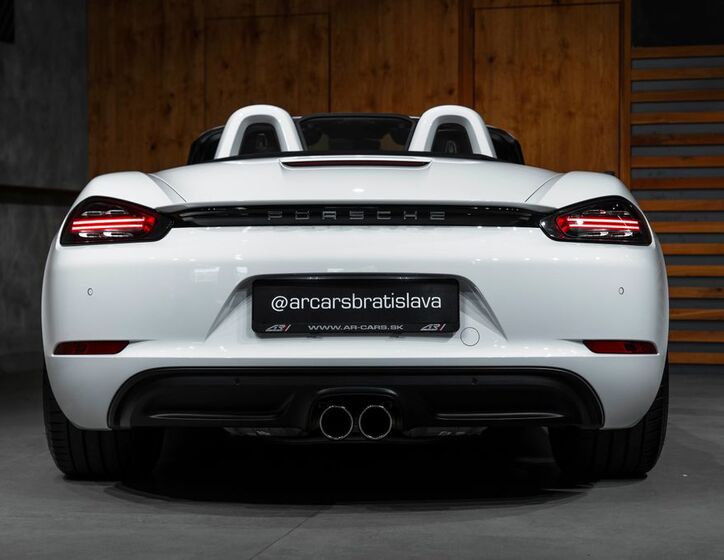 Porsche Boxster 31