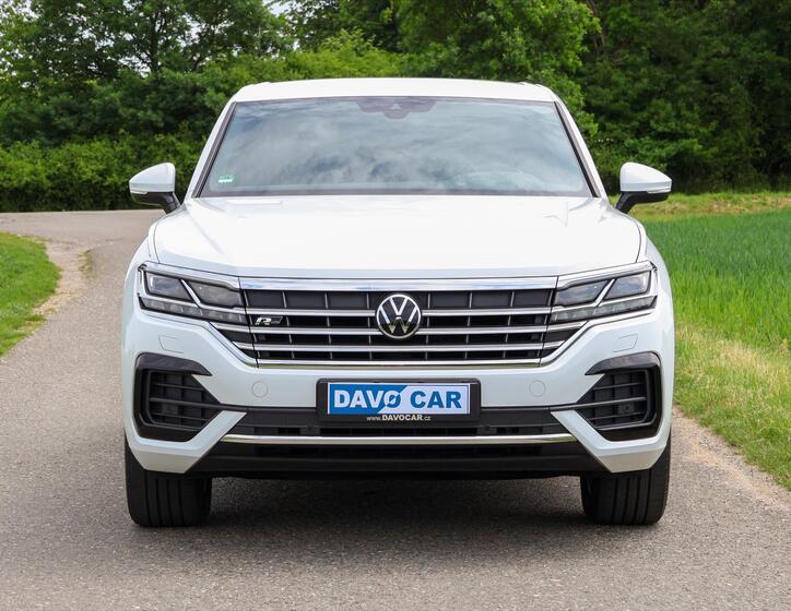 Volkswagen Touareg 2