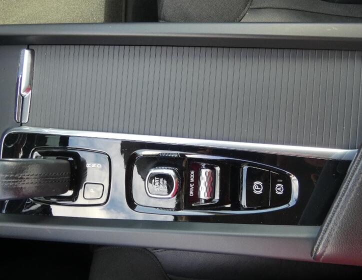 Volvo XC60 16