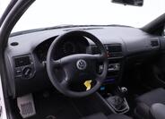 Volkswagen Golf 16