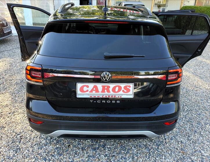 Volkswagen T-Cross 41