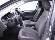 Volkswagen Golf 12