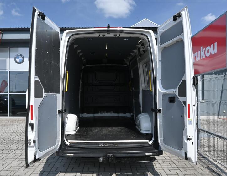 Volkswagen Crafter 6