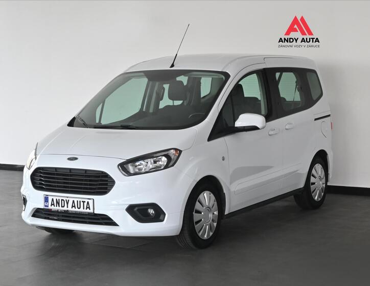 Ford Tourneo Courier 1