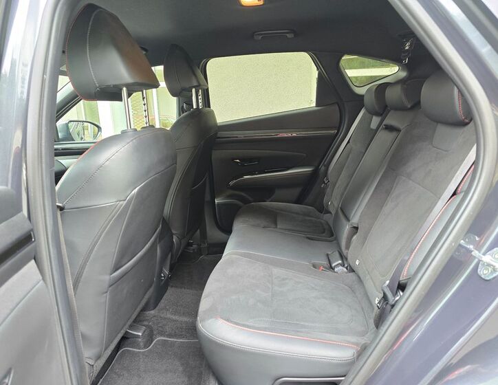 Hyundai Tucson 24