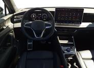 Volkswagen Tiguan 9