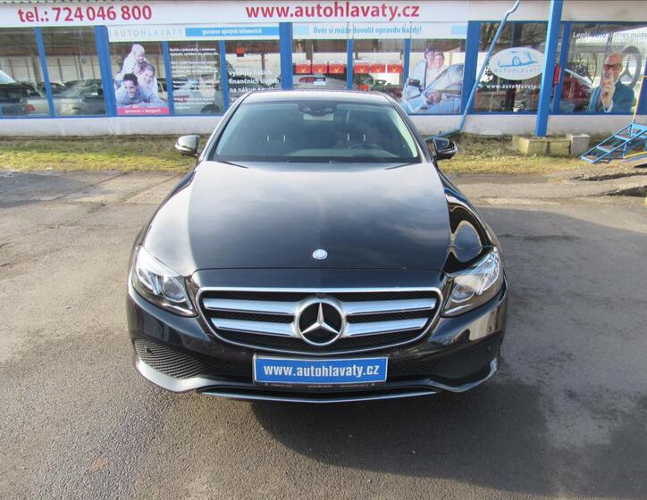 Mercedes-Benz Třídy E 2