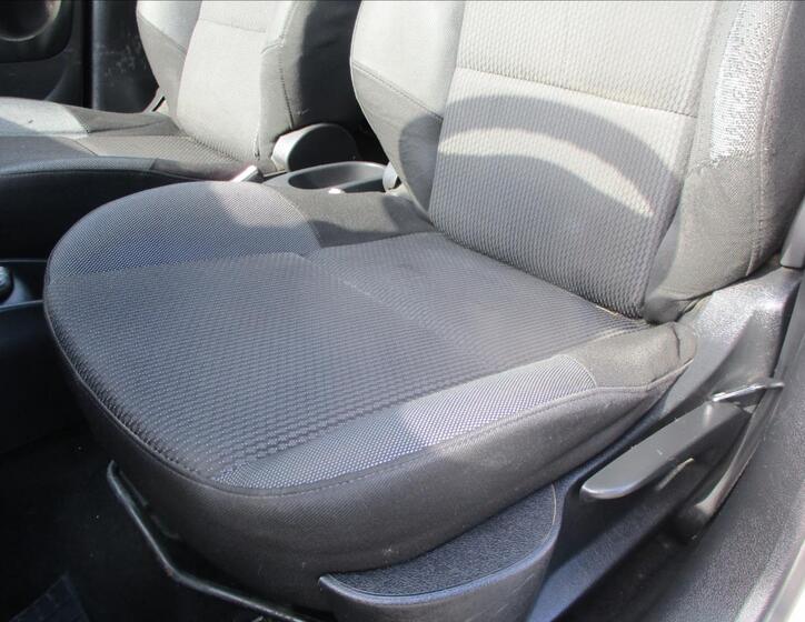 Peugeot 207 18