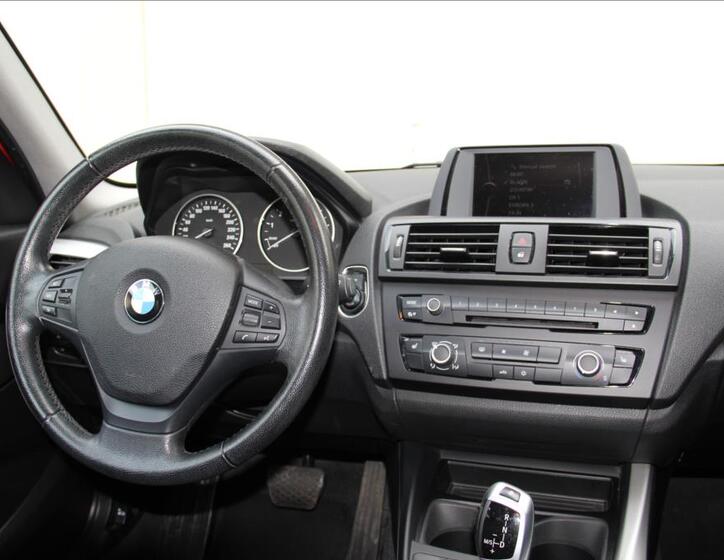 BMW Řada 1 23