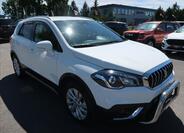 Suzuki SX4 S-Cross 2