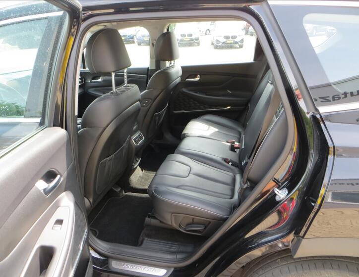 Hyundai Santa Fe 22