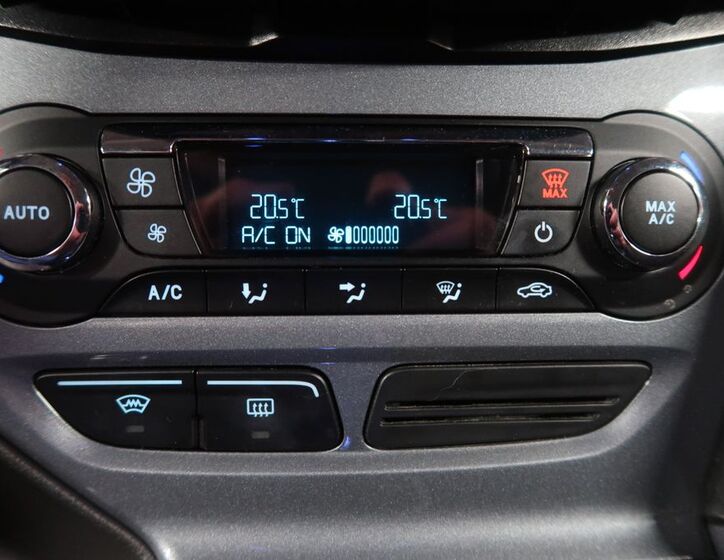 Ford Focus 18