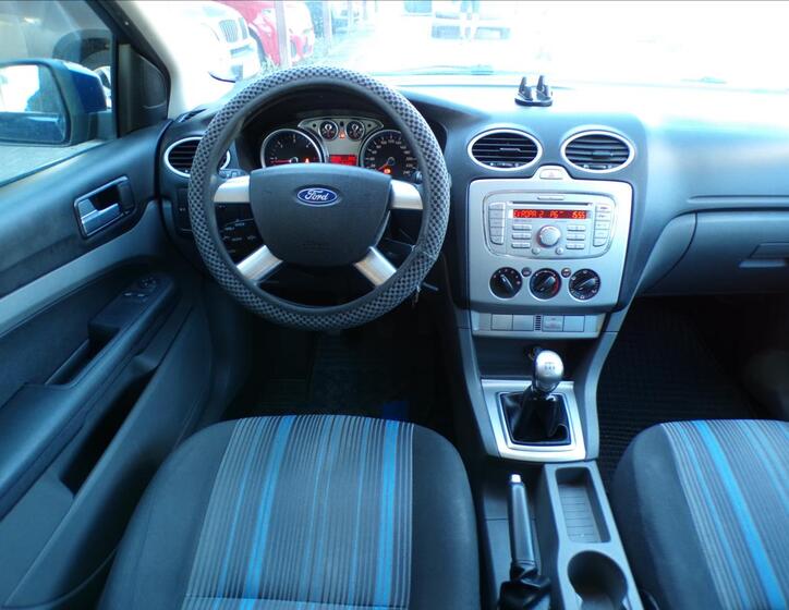 Ford Focus 7