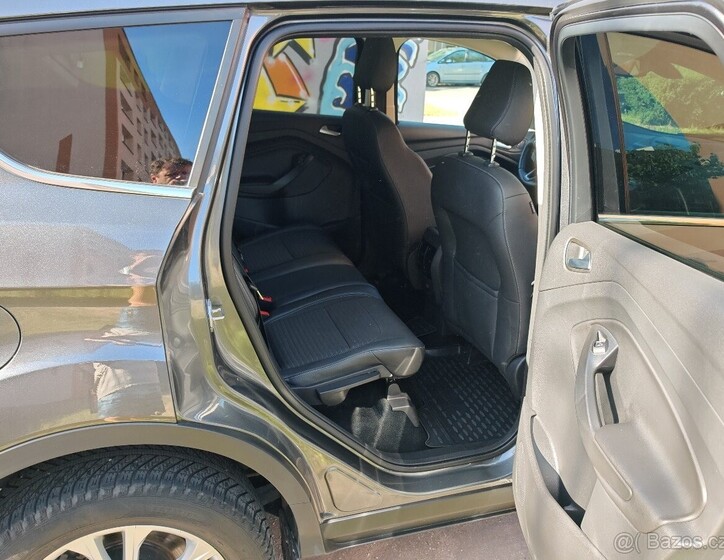 Ford Kuga 10