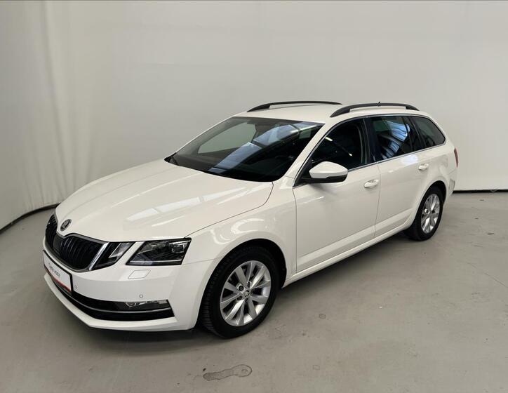 Škoda Octavia 1