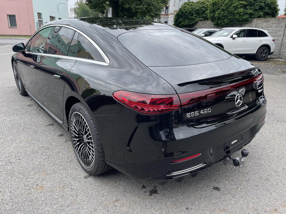 Mercedes-Benz EQS