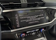 Audi Q3 36