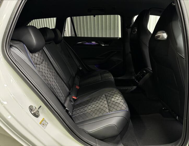 Volkswagen Passat 39
