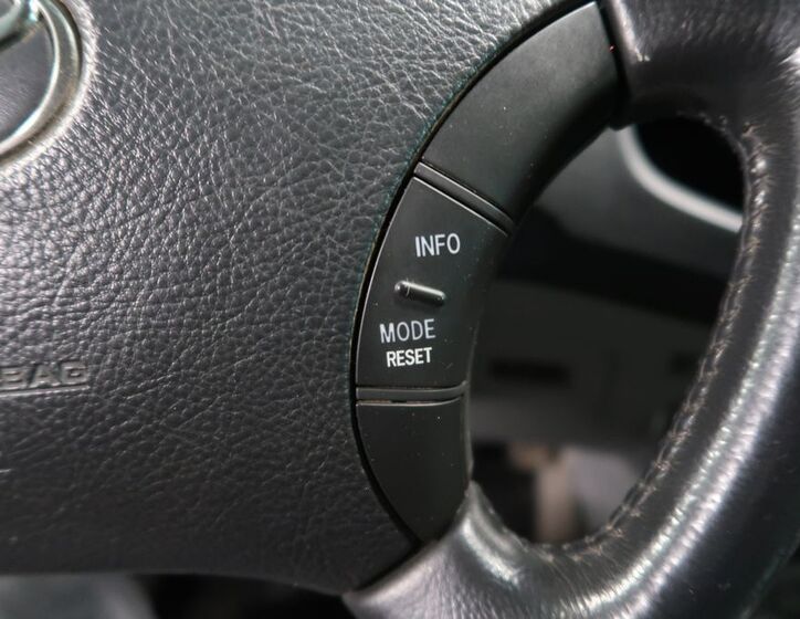 Toyota Hilux 26