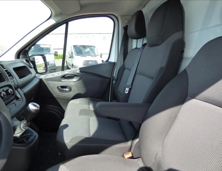 Renault Trafic 20