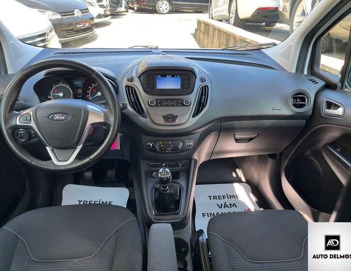 Ford Transit Courier 23