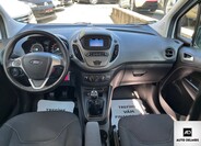 Ford Transit Courier 23