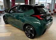 Toyota Yaris 5