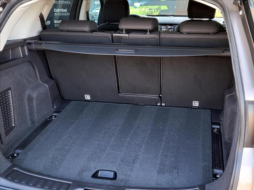 Land Rover Discovery Sport 13