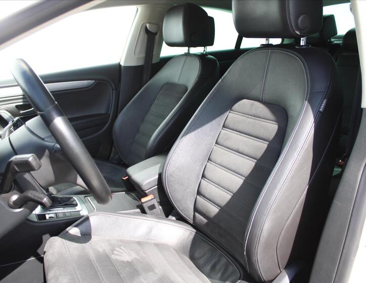 Volkswagen CC 10