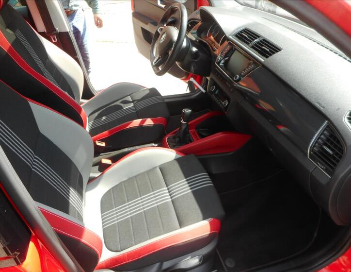 Škoda Fabia 22