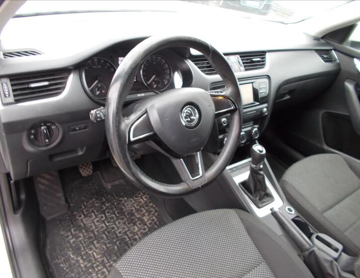 Škoda Octavia 19