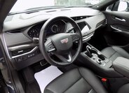 Cadillac XT4 13