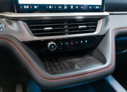 Ford Explorer 27