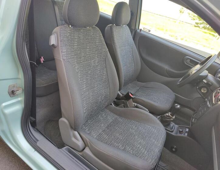 Opel Corsa 15